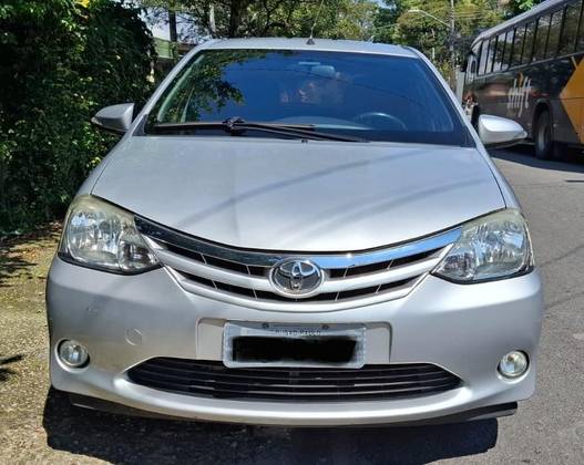 TOYOTA ETIOS 1.5 XLS 16V FLEX 4P MANUAL TOYOTA ETIOS 1.5 XLS 16V FLEX 4P MANUAL